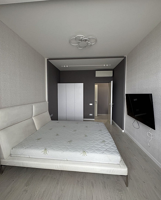 Французький Французский Central Централ Бульвар фонтанів Оренда Центр Киев - изображение 6