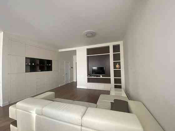 Оренда 2к квартири Печерськ, Лесі Українки 7А, метро Кловська Киев