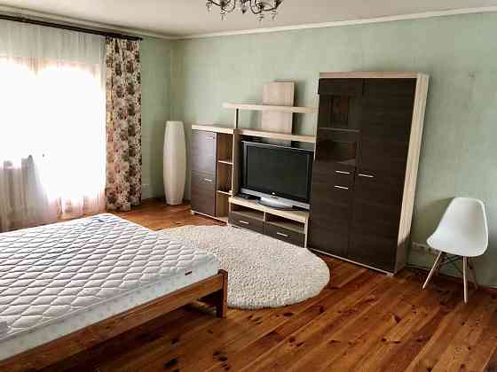 Сдам квартиру на Печерске, 3 комнаты, 120 кв м Киев