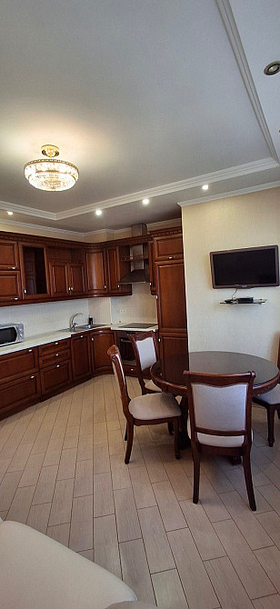 Здам 2-кімнатну квартиру біля метро Виставковий центр Голосієво Киев - изображение 1