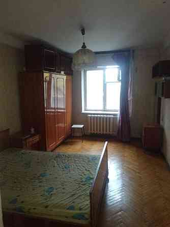 Здам 2 кім. 2 поверх метро либідська 2 хвилини пішки Киев