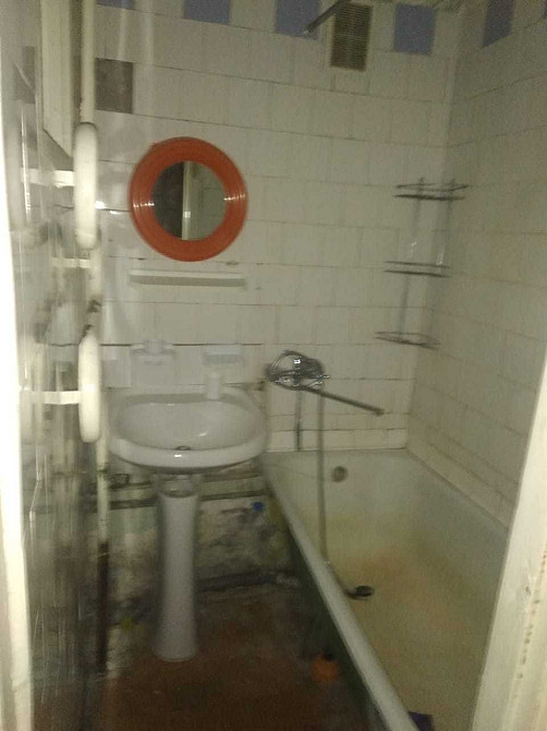 Здам 2 кім. 2 поверх метро либідська 2 хвилини пішки Киев - изображение 5