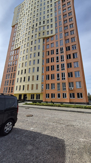 Продам 3 комнатную в новострое Харьков - изображение 1