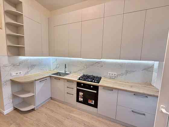 Продаж 2 кімнатної квартири в елітному районі вул. Кардинала Гузара Львов