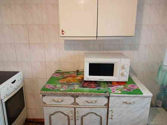 1-кімнатна на пр.Академіка Корольова 12 і Киев