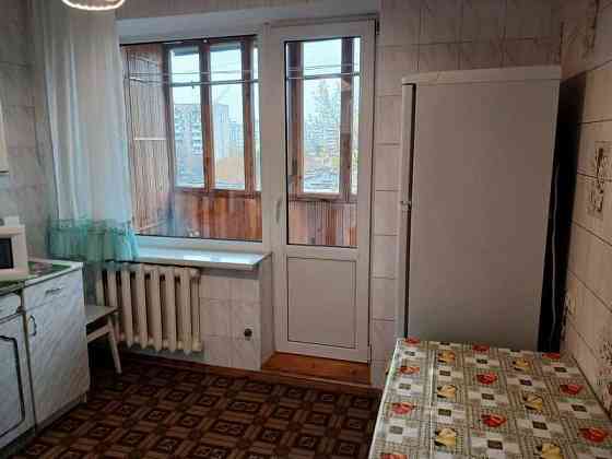 1-кімнатна на пр.Академіка Корольова 12 і Киев