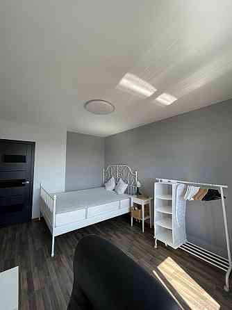 Оренда 2 кімнатної квартири по вул Кульпарківська 156а перша здача Львов