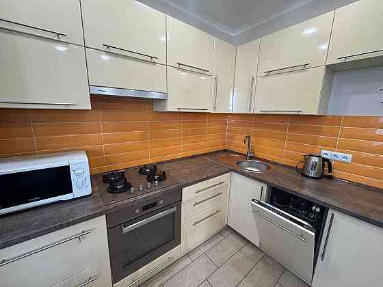 Люкс квартира в оренду. ЖК Юність/Чабани/Теремки метро Чабани