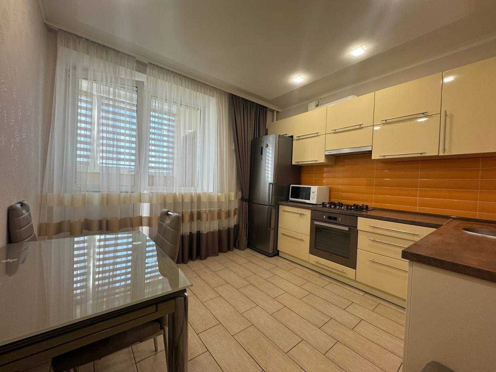 Люкс квартира в оренду. ЖК Юність/Чабани/Теремки метро Чабани - зображення 1