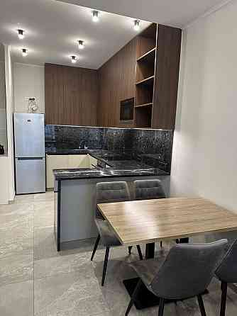 Поділ, 2-шка поруч із метро. Клубний будинок Зелений Замок Киев