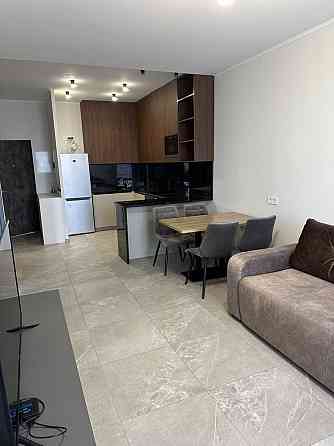 Поділ, 2-шка поруч із метро. Клубний будинок Зелений Замок Киев