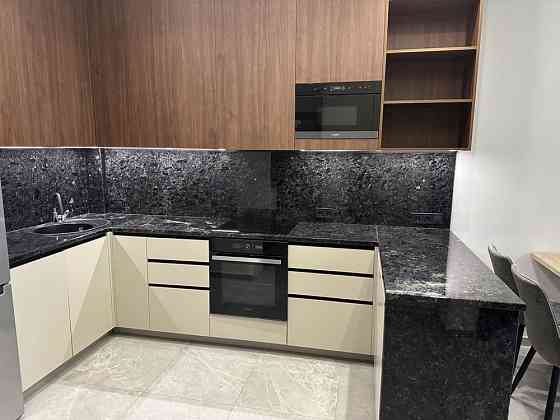 Поділ, 2-шка поруч із метро. Клубний будинок Зелений Замок Киев