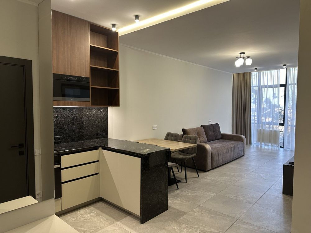 Поділ, 2-шка поруч із метро. Клубний будинок Зелений Замок Киев - изображение 4