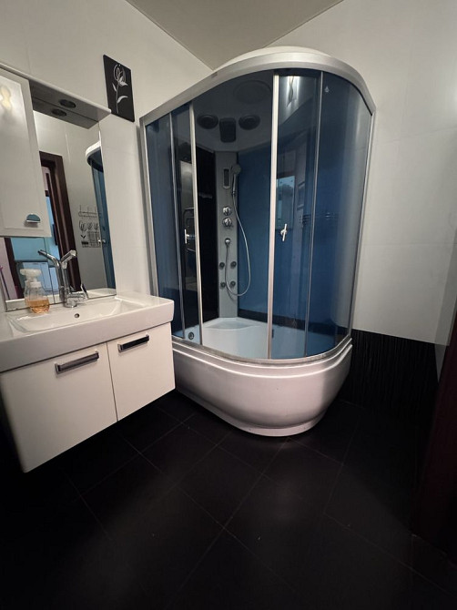 Без%. оренда двокімнатної квартири по вул.О.Мишуги, 8 Киев - изображение 2