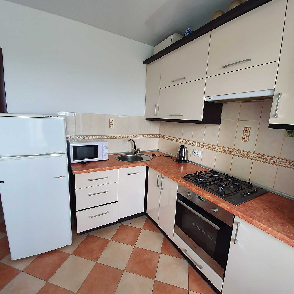 Оренда затишної квартири 45m2 |м| Житомирська Киев - изображение 1