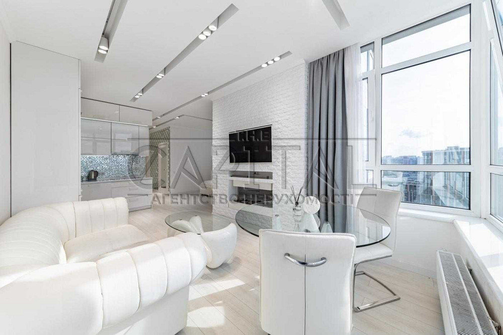 Сучасна студія в бізнес-клас ЖК Central Park  Маккейна 7 Киев - изображение 1