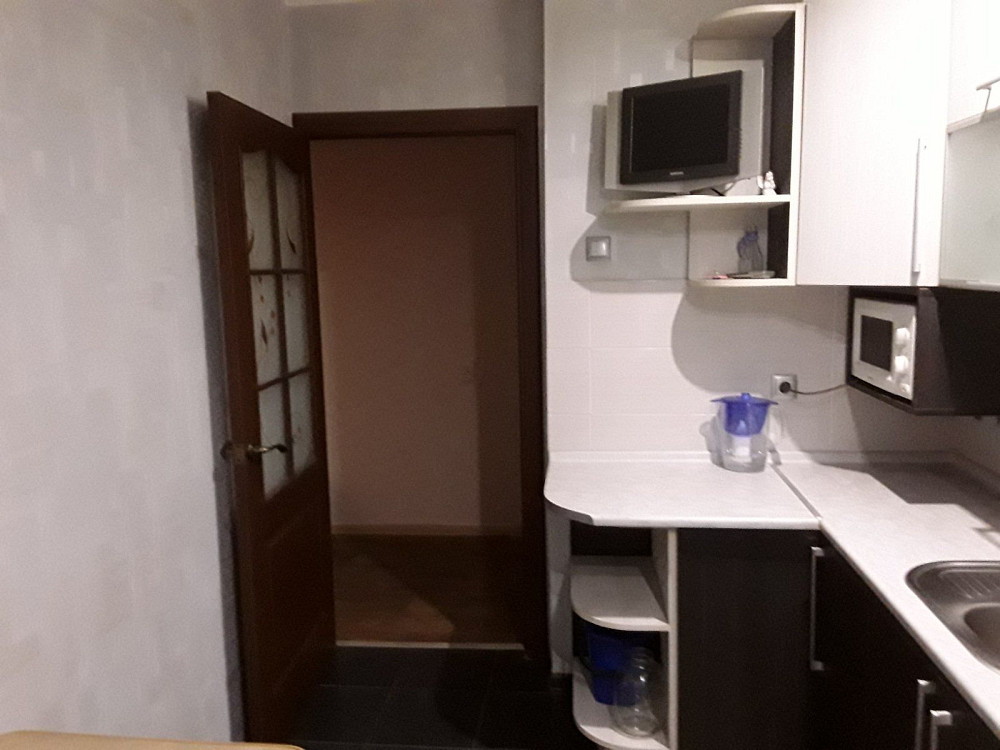 Продаю простору 3 кімнатну квартиру Рованцы - изображение 2