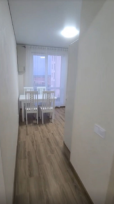 2 кім Квартира з автономним опаленням, ремонтом і меблями Струмівка - зображення 8