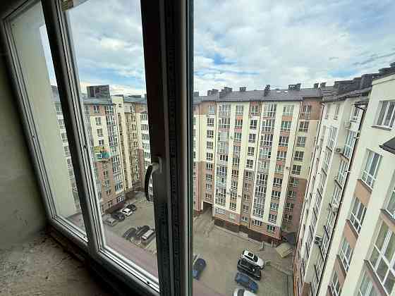 3-кімнатна квартира біля парку Шевченка, будинок зданий Ивано-Франковск