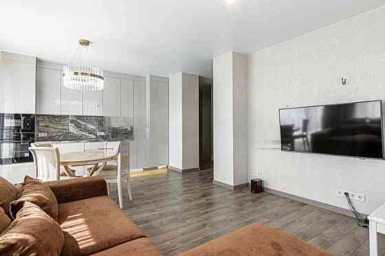 Квартира видова 3к ЖК Славутич 70м2 15 поверх Осокорки метро Славутич Киев