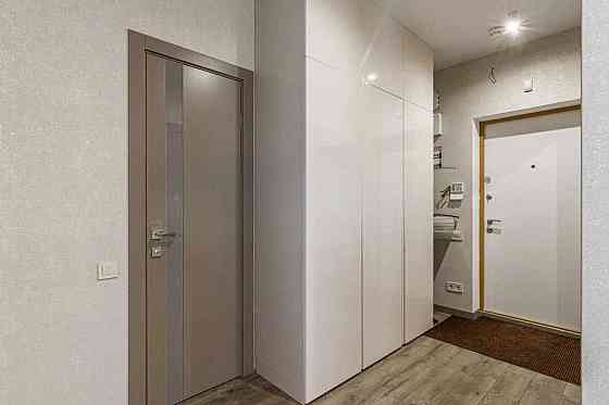 Квартира видова 3к ЖК Славутич 70м2 15 поверх Осокорки метро Славутич Киев