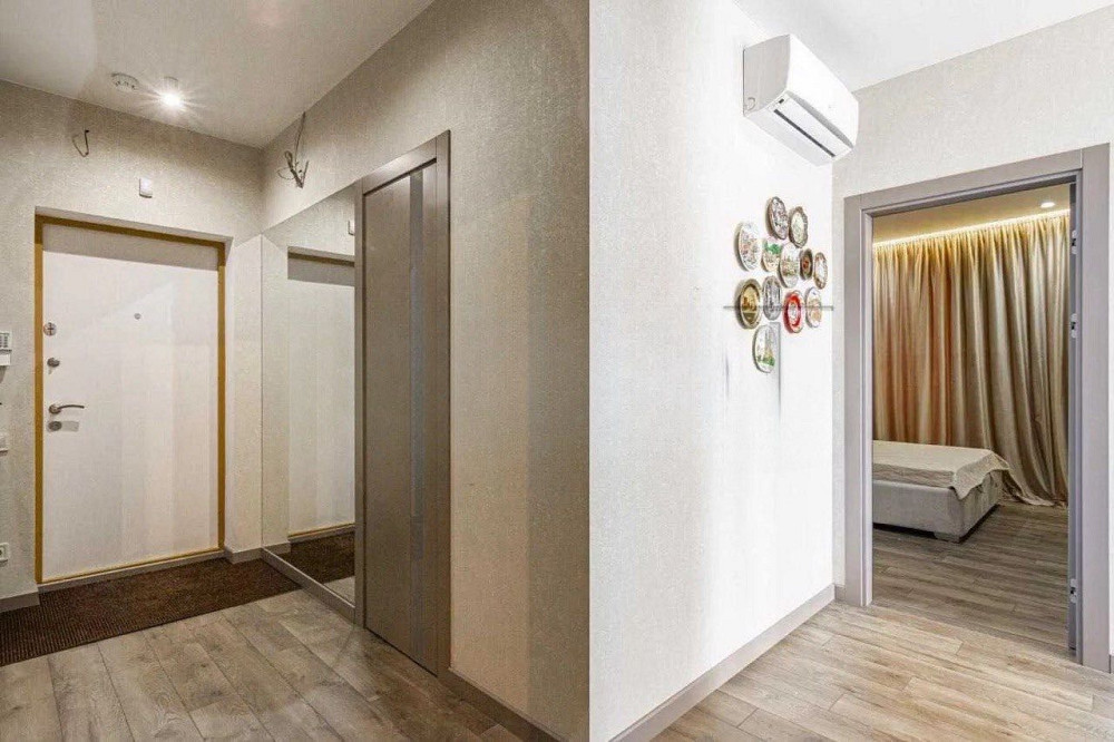 Квартира видова 3к ЖК Славутич 70м2 15 поверх Осокорки метро Славутич Киев - изображение 8