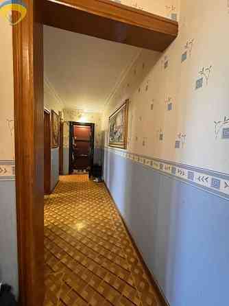 Продам 3 кімнатну квартиру на Таїрова Одесса