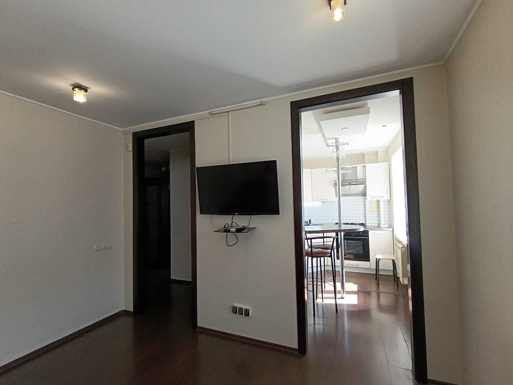 Оренда 3 х кімнатної квартири Гарматна, 23 метро  Шулявська Киев - изображение 5