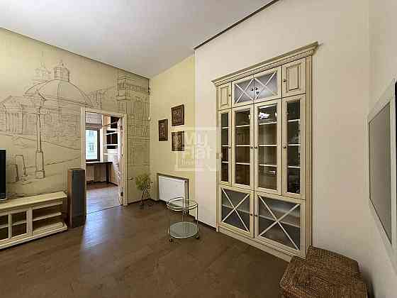 Аренда 3к квартиры 85м² в центре возле метро улица Саксаганского Киев