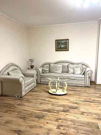 Аренда Срибнокильская 1 3к Хозяин Киев