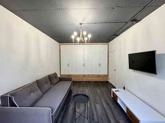 Стильна 1-кім. на 2 поверсі в ЖК Відрадний вул. Скакуна, 23 Киев