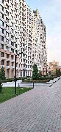 Центр .Сучасний ЖК  Ярославів Град. Паркінг . 2Кімн Киев