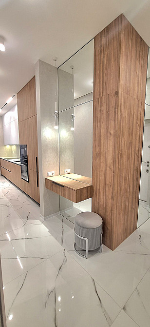 Центр .Сучасний ЖК  Ярославів Град. Паркінг . 2Кімн Киев - изображение 5