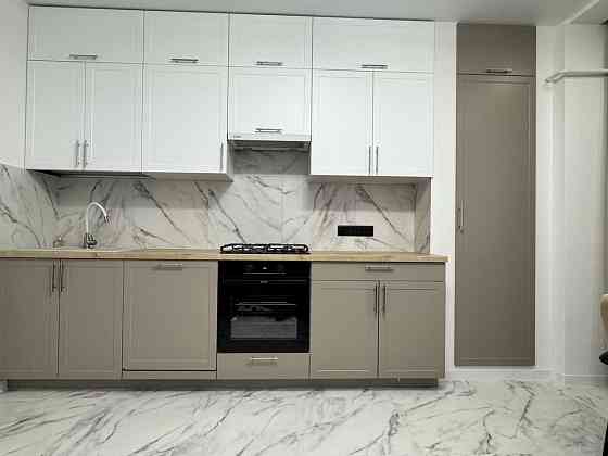 Продам 2 кімнатну квартиру Гатне Озерний Гай 98 тис у о  від власника Гатное