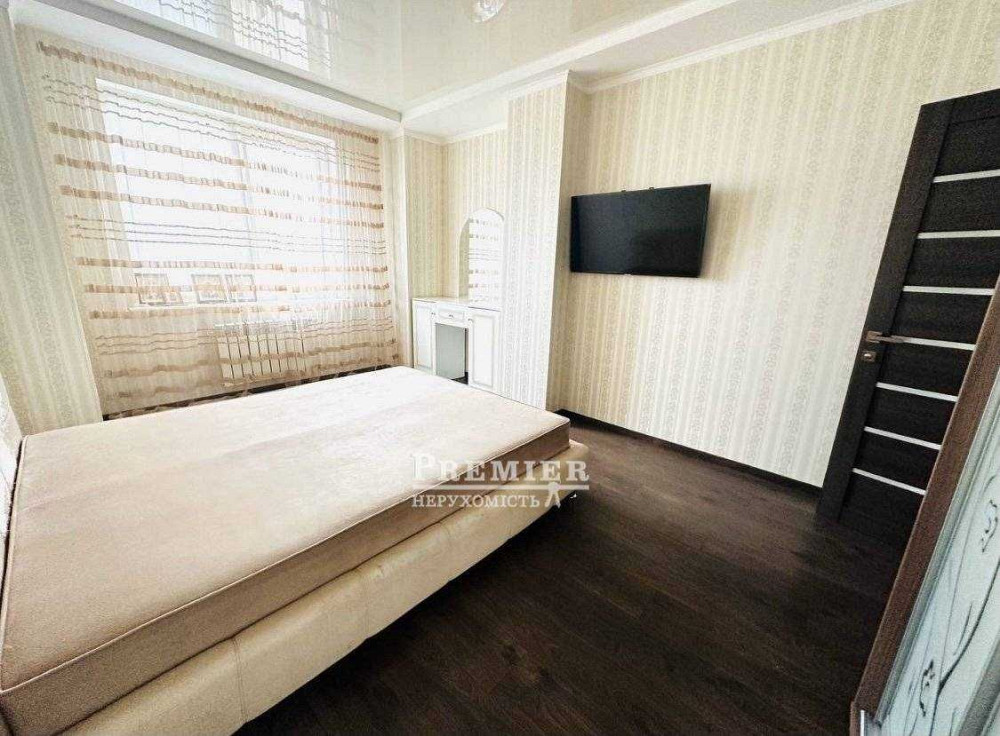 Продам 3 кімнатну квартиру площею 93 м2 на вул. Бочарова. Одесса - изображение 3