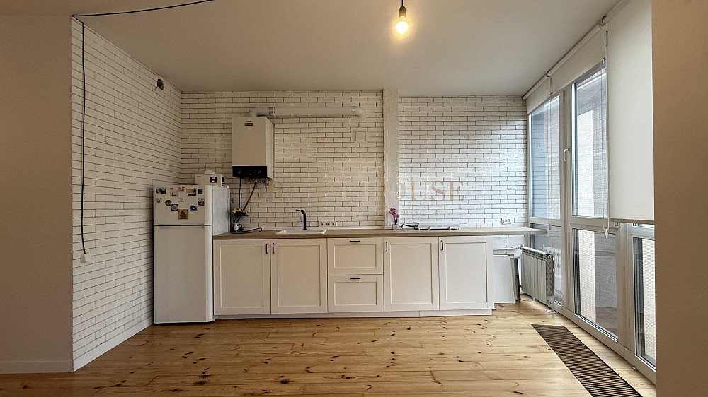 Простора квартира з ремонтом. Газове опалення. Оформлення 2% Ирпень - изображение 1