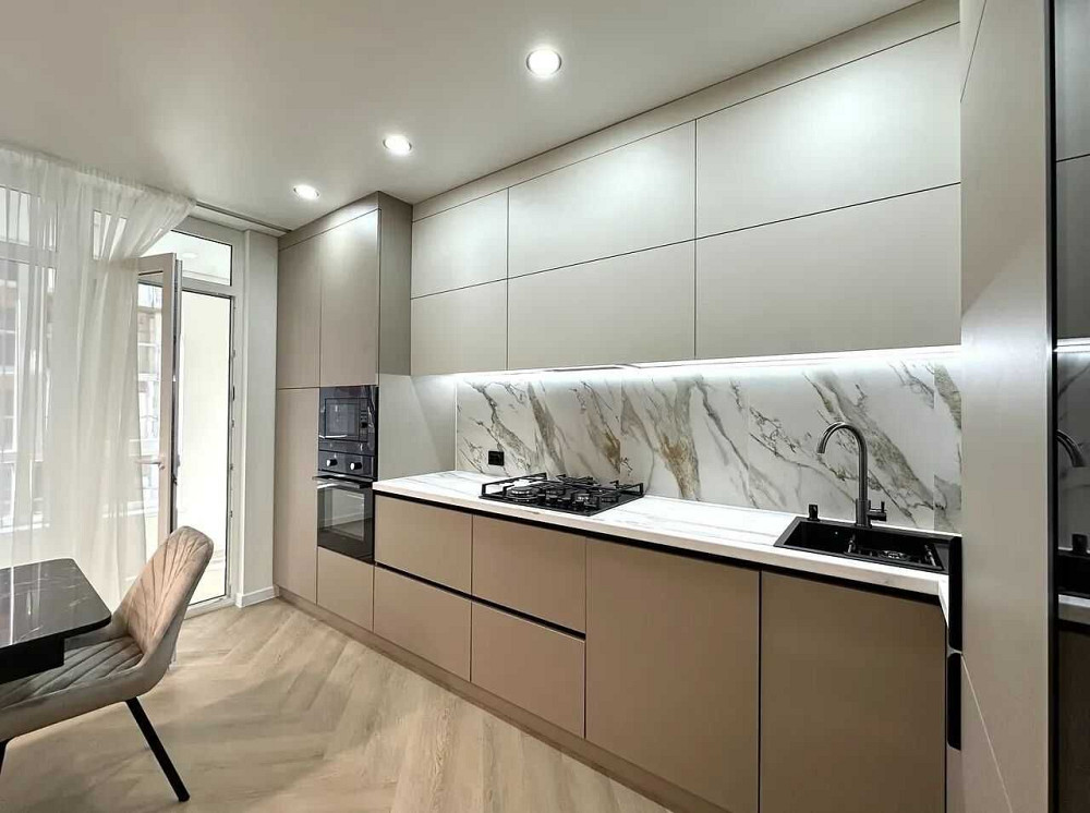 Чудова укомплектована 2кім квартира 71м2 в найкращому ЖК Family Plaza Ивано-Франковск - изображение 5