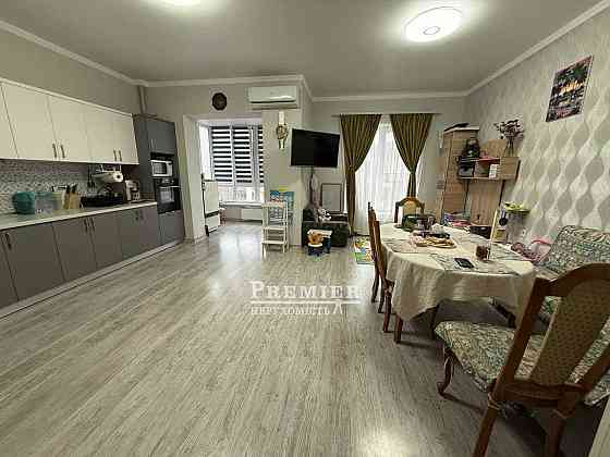 Продам 2 кімнатну квартиру площею 94 кв.м. з ремонтом у моря Одесса