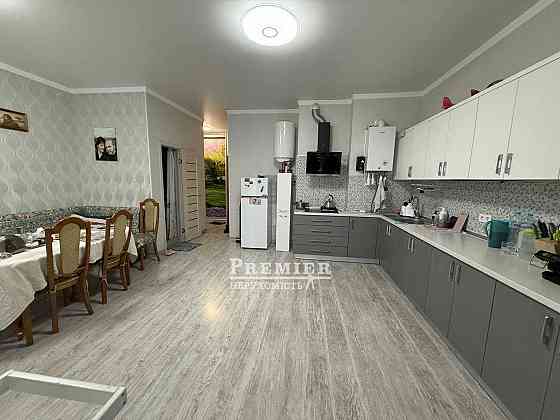 Продам 2 кімнатну квартиру площею 94 кв.м. з ремонтом у моря Одесса