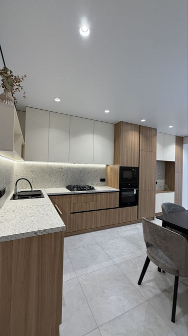 Продаж 1 кім. Квартири в центрі 47кв м Ивано-Франковск - изображение 7