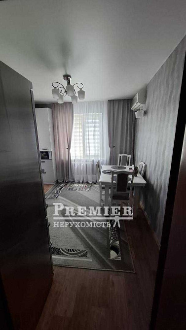 Продам 3 кімнатну квартиру з ремонтом на Кримському бульварі Одесса - изображение 1