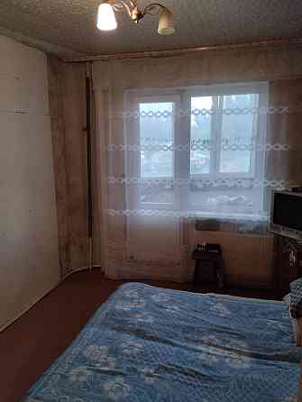 3-я   3/9 Автономка Аваль банк Возле АТБ, напротив  ост.Молодежная Кривой Рог