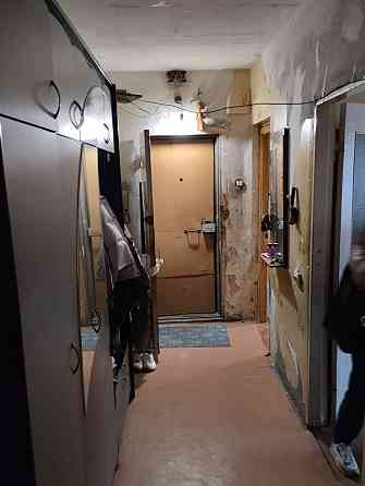 3-я   3/9 Автономка Аваль банк Возле АТБ, напротив  ост.Молодежная Кривой Рог