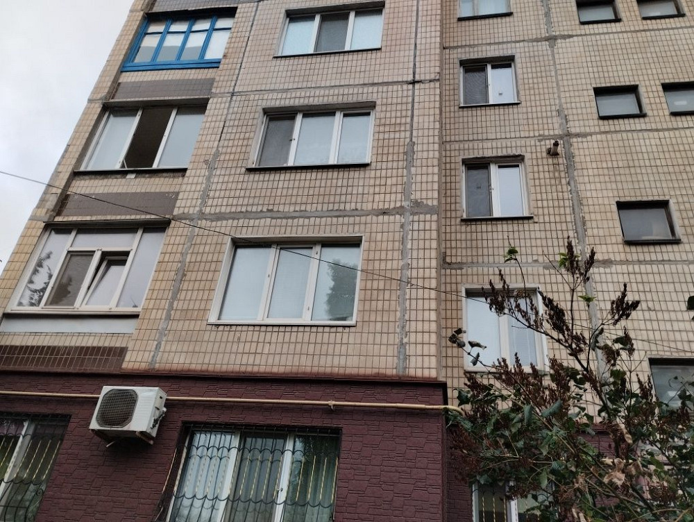 3-я   3/9 Автономка Аваль банк Возле АТБ, напротив  ост.Молодежная Кривой Рог - изображение 8