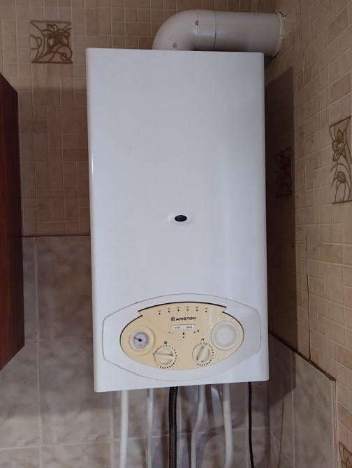 3-я   3/9 Автономка Аваль банк Возле АТБ, напротив  ост.Молодежная Кривой Рог - изображение 1