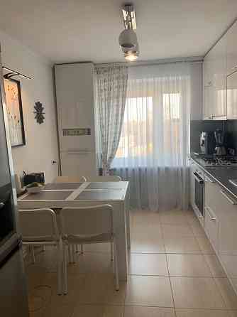 Продаж квартири місто Острог центр міста 3 кімнати з ремонтом Острог