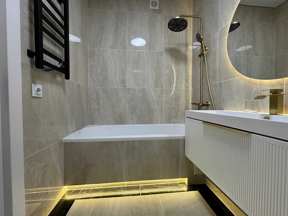 Стильна однокімнатна біля озера Ивано-Франковск - изображение 4