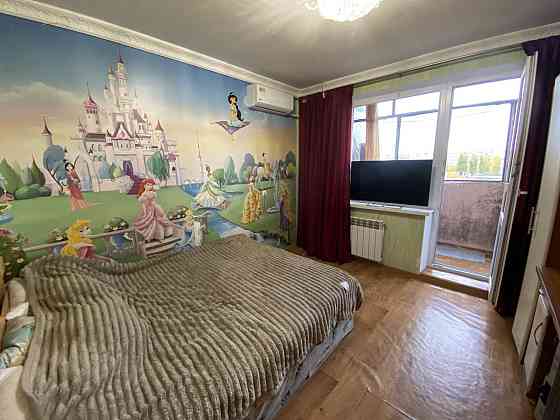 Простора 2 кімнатна квартира | вул. Героїв України Кременчук