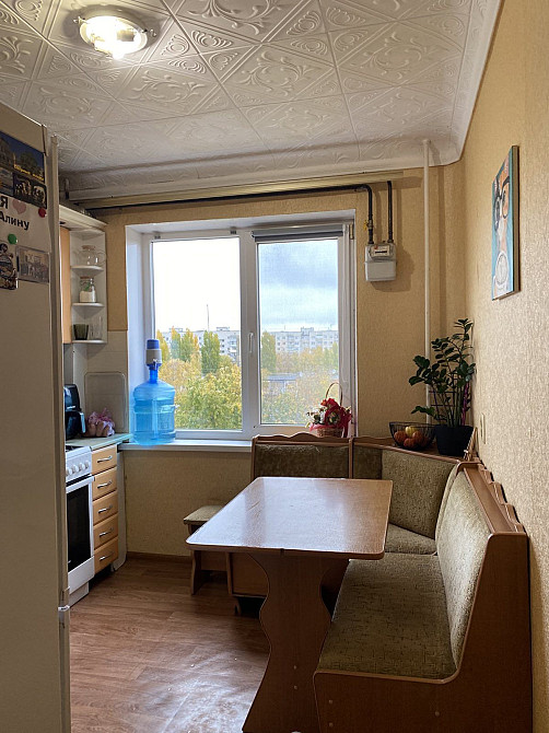 Простора 2 кімнатна квартира | вул. Героїв України Кременчук - зображення 2