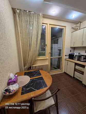 Продається 1 кімнатна квартира з меблями та технікою Ужгород